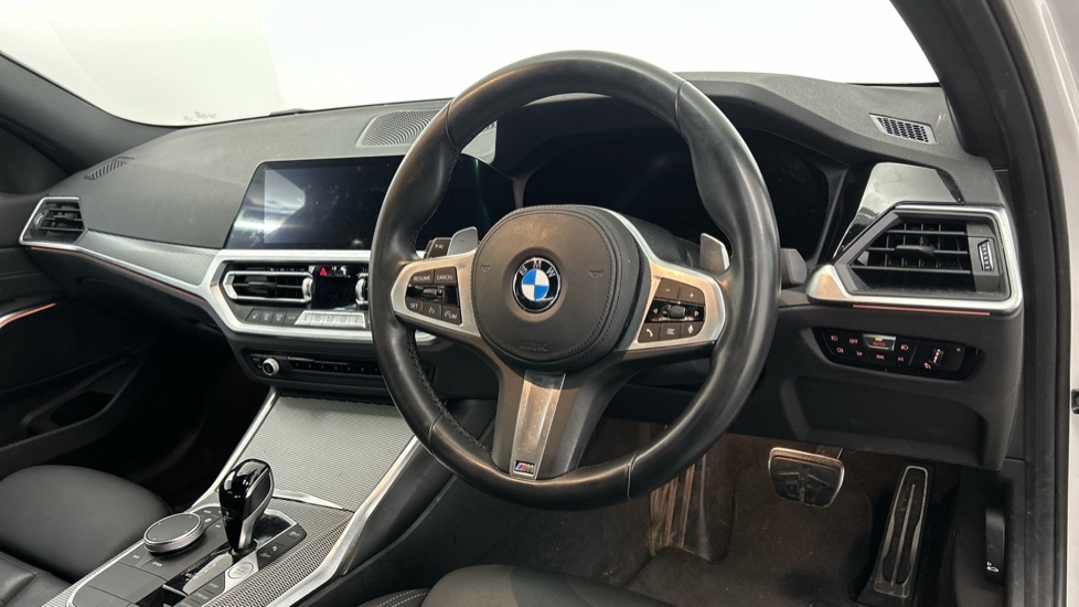 BMW 3 Series 320I Xdrive M Sport Saloon SV72VUP White #6