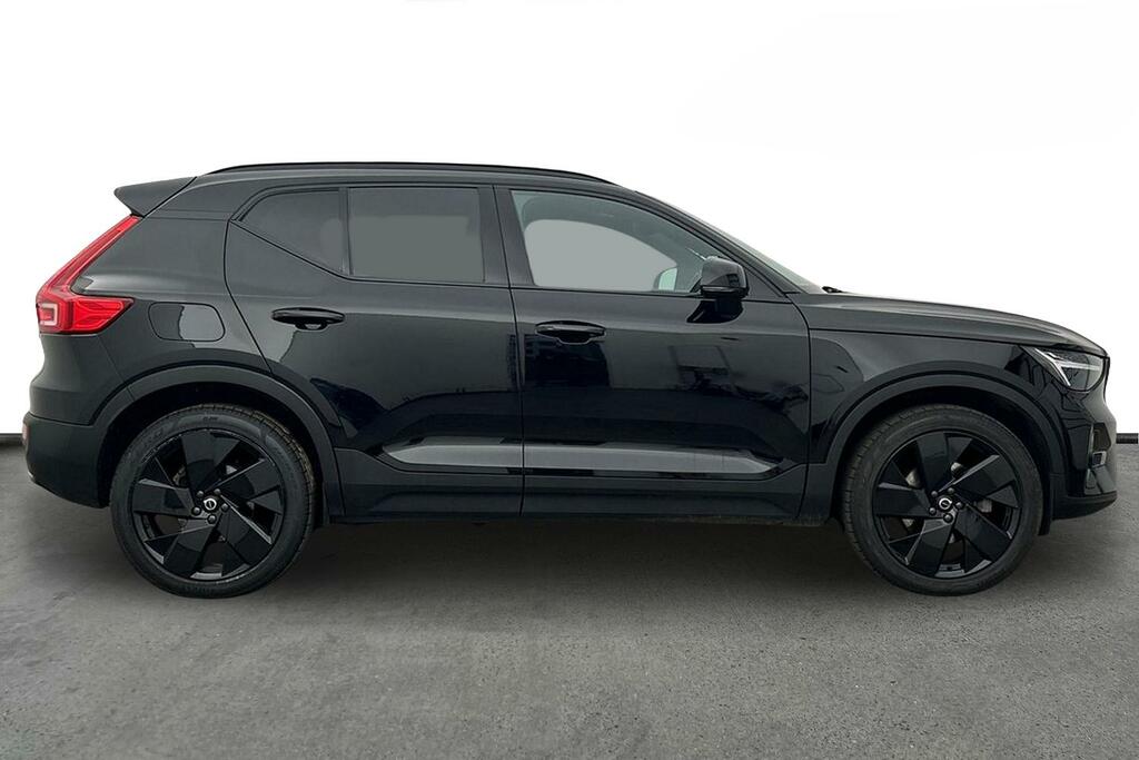 Volvo XC40 Black Edition Plus, B3 Mild Hybrid, RV25XBC Black #4