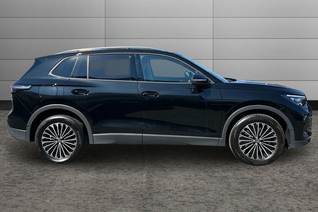 Volkswagen Tiguan 2.0 Tdi Match Dsg SO25HWZ Black #4