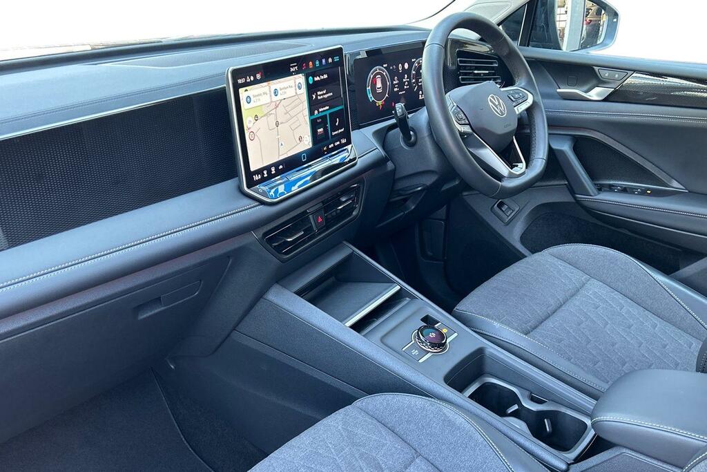 Volkswagen Tiguan 2.0 Tdi Match Dsg SO25HWZ Black #2
