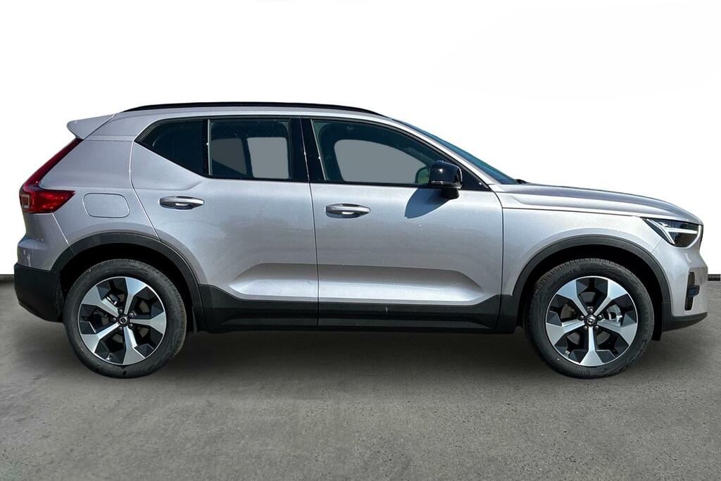 Volvo XC40 Plus, B3 Mild Hybrid, Dark ST26APK Silver #4