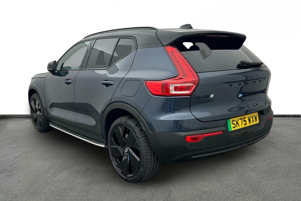 Volvo EX40 Black Edition Plus, Single Motor Extended Range, E SK75WXW Blue #3
