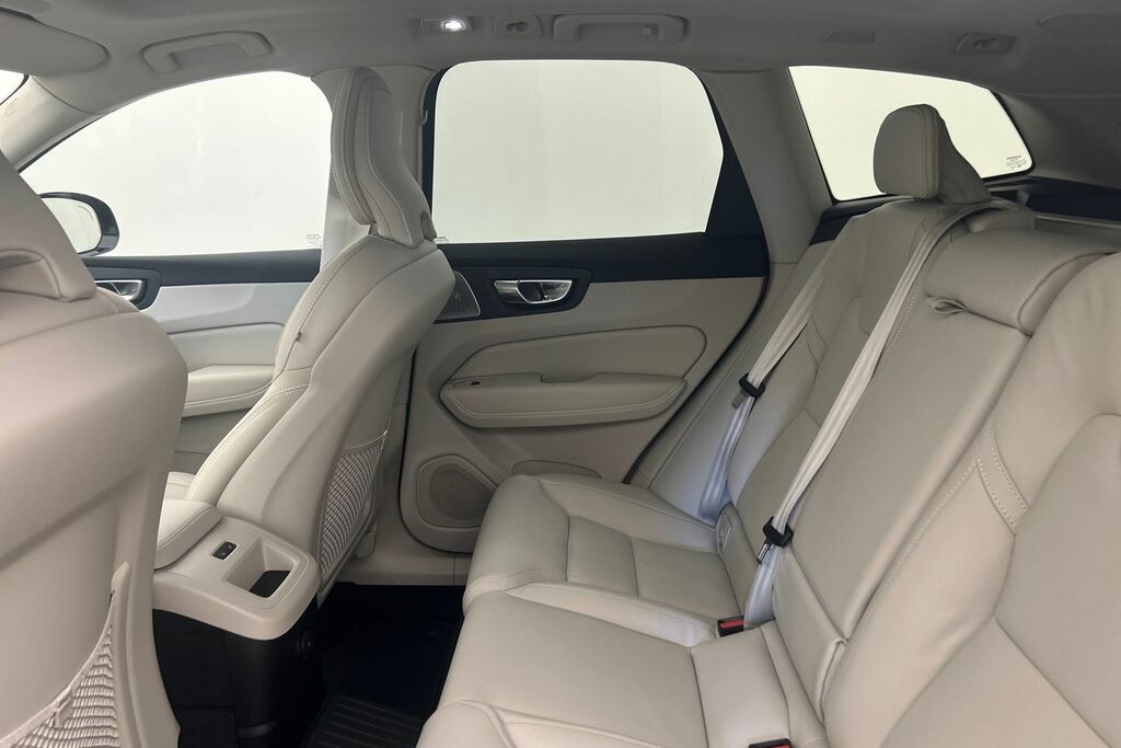 Volvo XC60 Ultra, T8 Awd Plug-in Hybrid, Dar Black #17