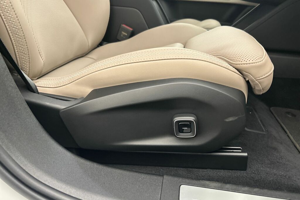 Volvo ES90 245Kw Sm Extended Range Plus 92Kwh Hatchb SB75XKD Black #30