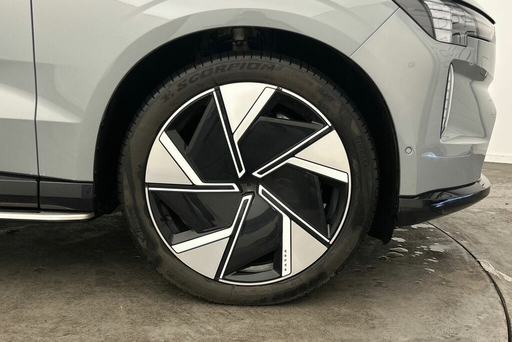 Volvo EX90 Ultra, Twin Motor Performance, 7 Seats Grey #5