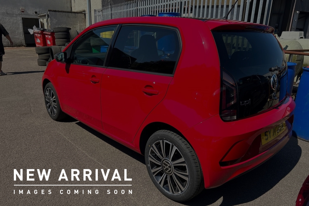Volkswagen Up 1.0 65Ps Black Edition Red #3