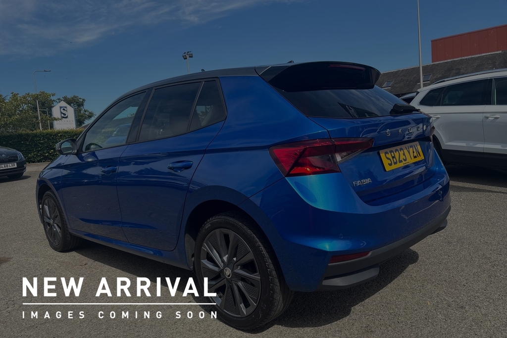 Skoda Fabia 1.0 Tsi Colour Edition Blue #3