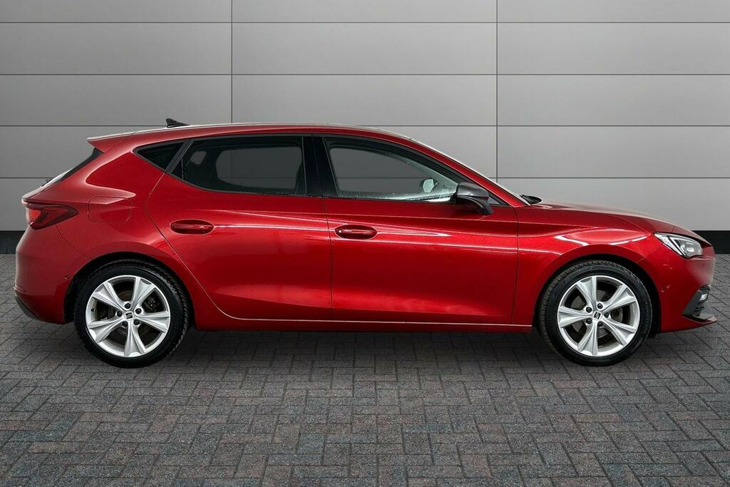 Seat Leon 1.0 Etsi Fr Dsg Red #4