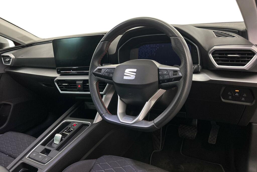 Seat Leon 1.0 Etsi Fr Dsg Red #6