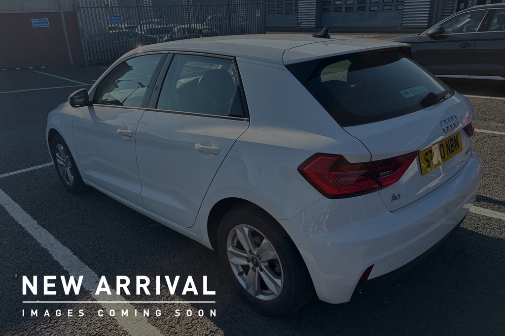 Audi A1 Technik 30 Tfsi 116 Ps 6-Speed ST70NBM White #3