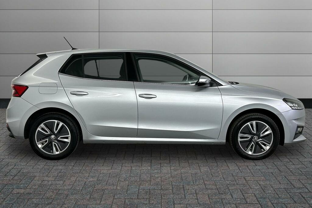Skoda Fabia 1.0 Tsi 110 Se L Dsg Silver #4