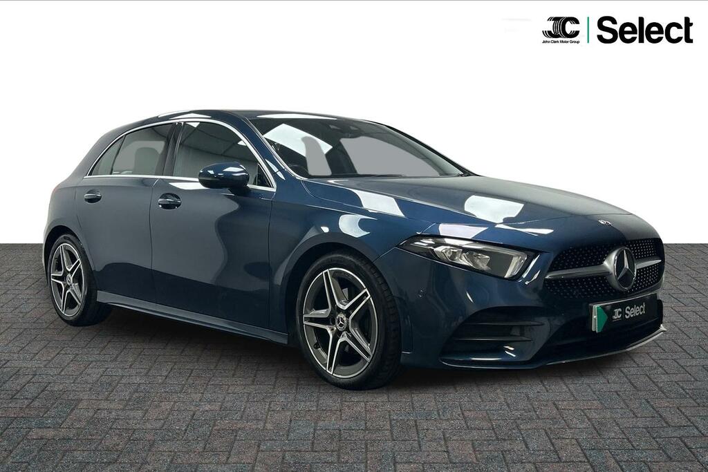 Mercedes-Benz A Class 1.3 A180 Amg Line Executive 7G-dct Euro 6 Ss Blue