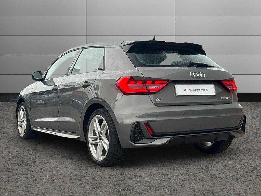 Audi A1 S Line 25 Tfsi 95 Ps 5-Speed SW72PTY Grey #3