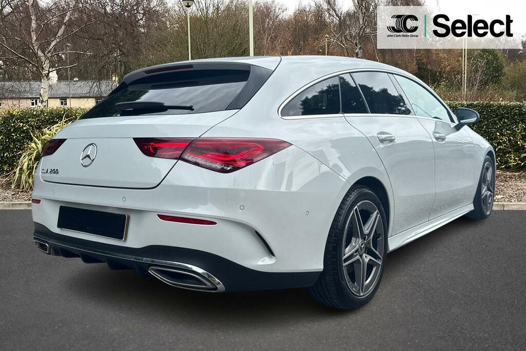 Mercedes-Benz CLA Class 1.3 Cla200 Amg Line Shooting Brake 7G-d White #2