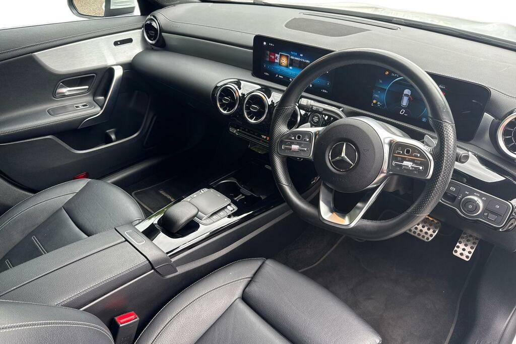 Mercedes-Benz CLA Class Mercedes-benz Cla Amg Shooting Brake Cla 35 Premiu White #7