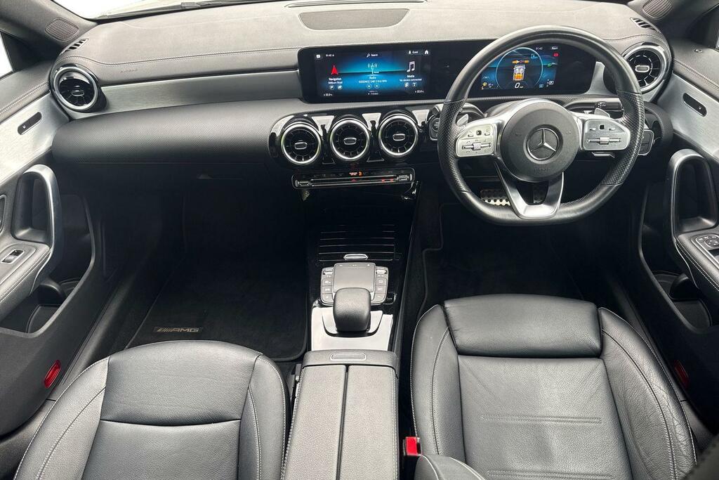 Mercedes-Benz CLA Class 1.3 Cla200 Amg Line Shooting Brake 7G-d White #5
