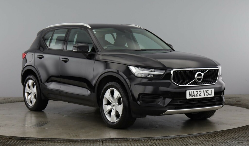 Volvo XC40 Momentum, T3 Black