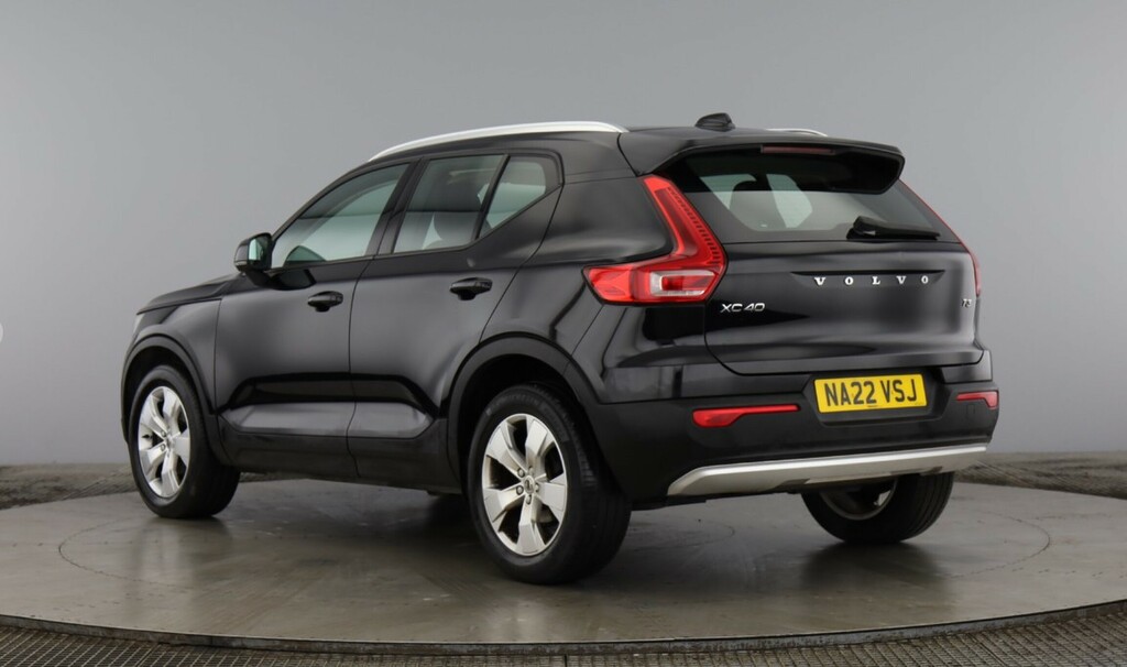 Volvo XC40 Momentum, T3 Black #3