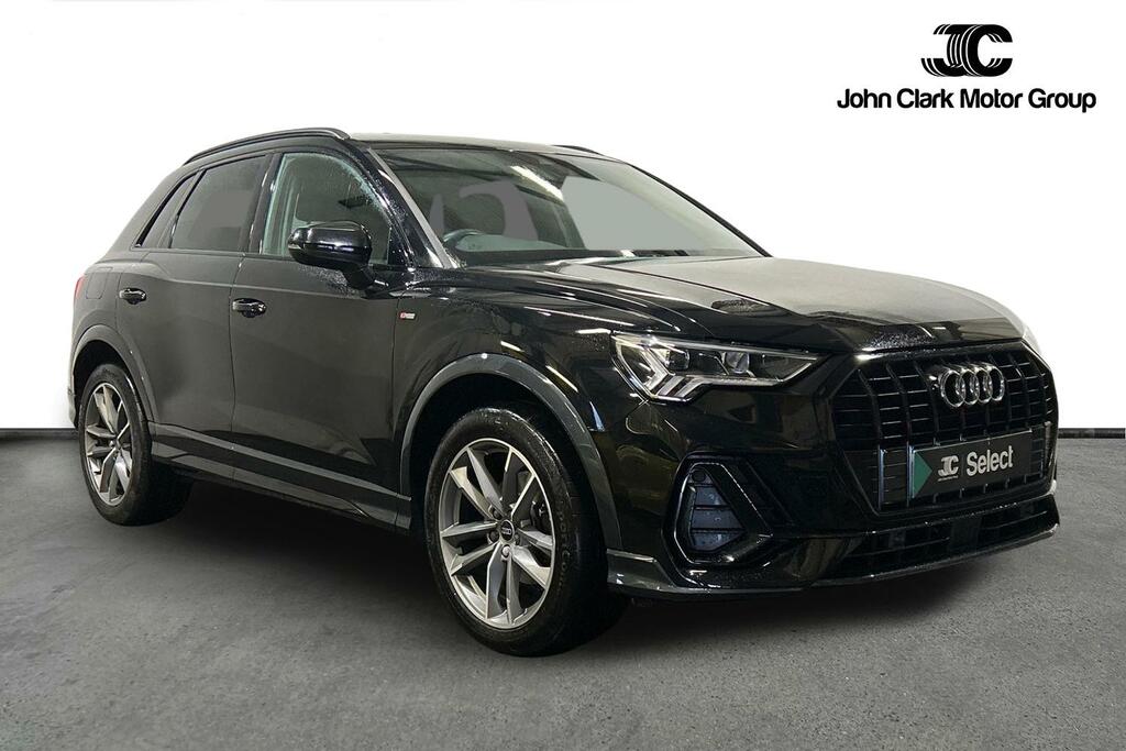 Audi Q3 35 Tfsi Black Edition Black
