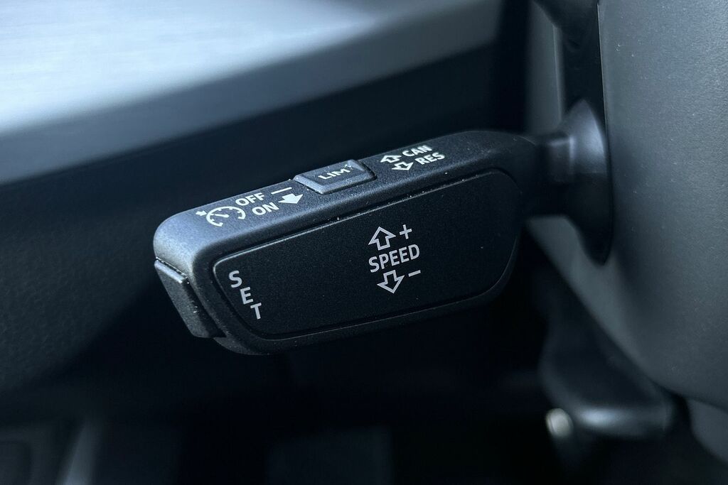 Audi Q2 #29