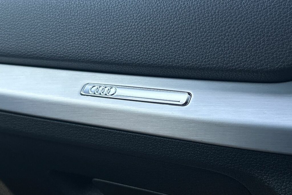 Audi Q2 #28