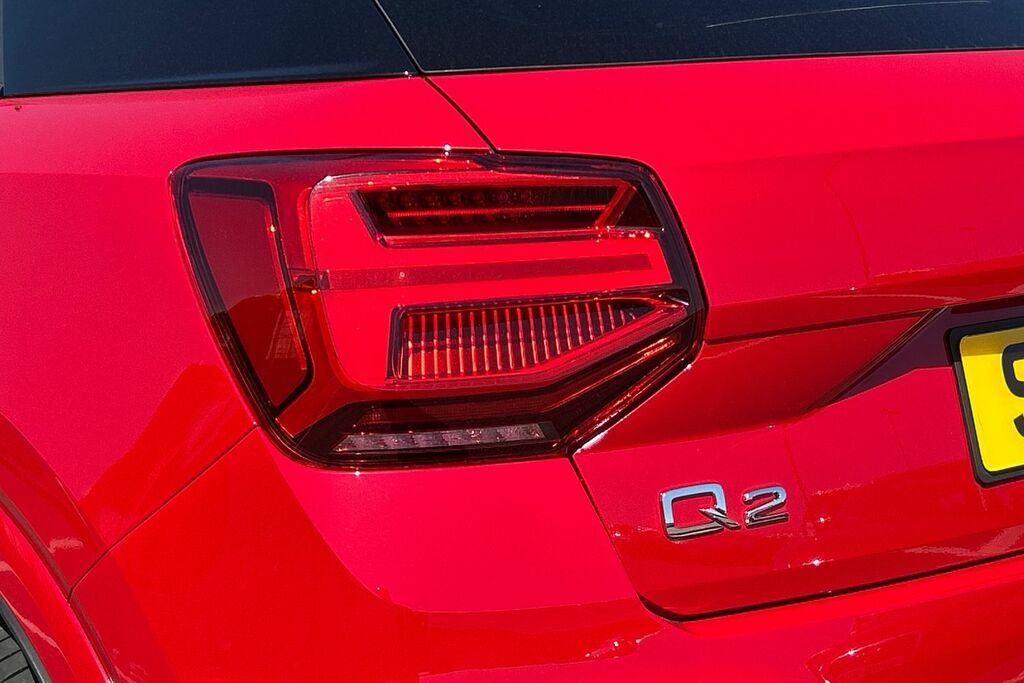 Audi Q2 #20