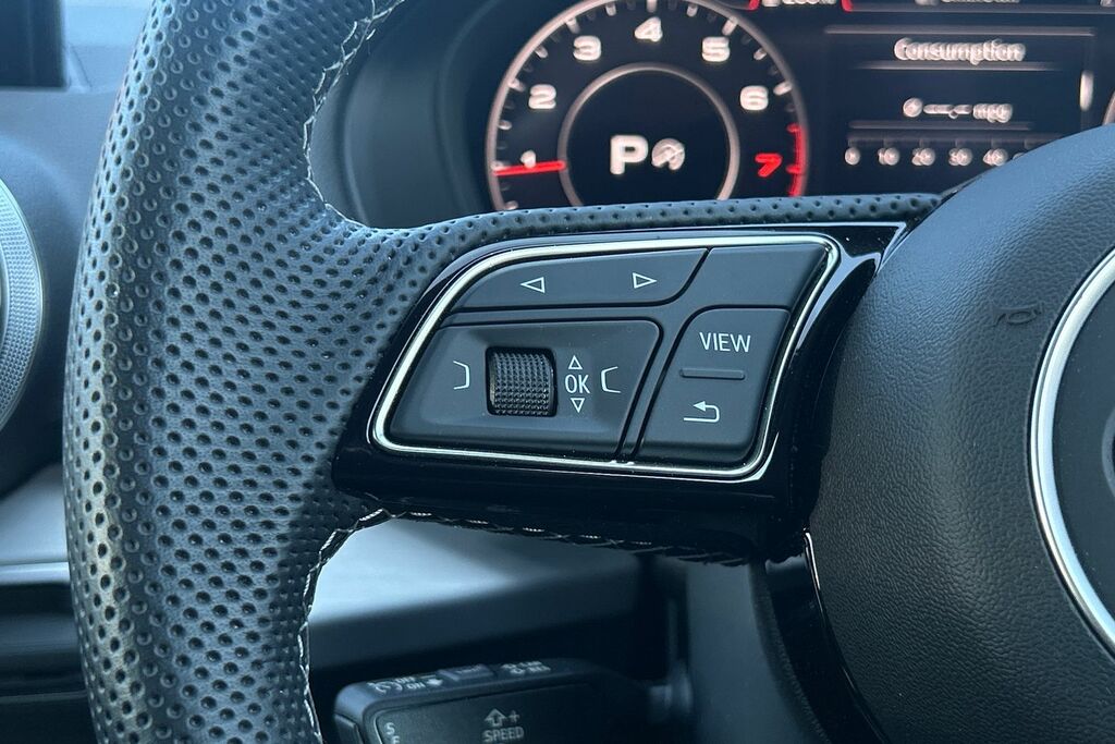 Audi Q2 #14