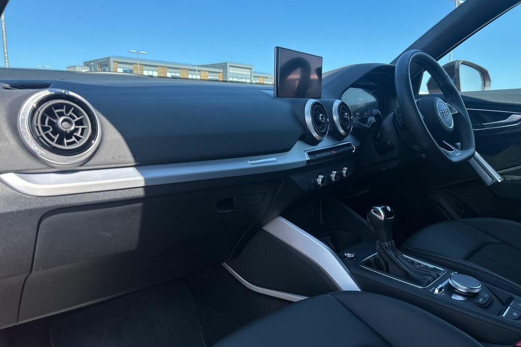 Audi Q2 #2