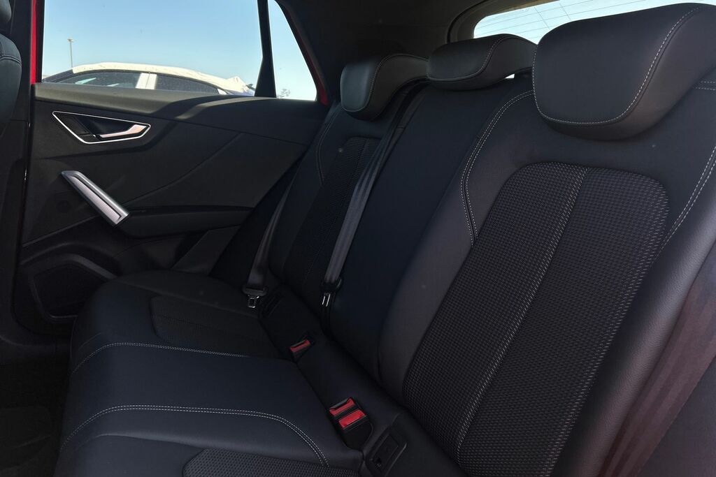 Audi Q2 #9