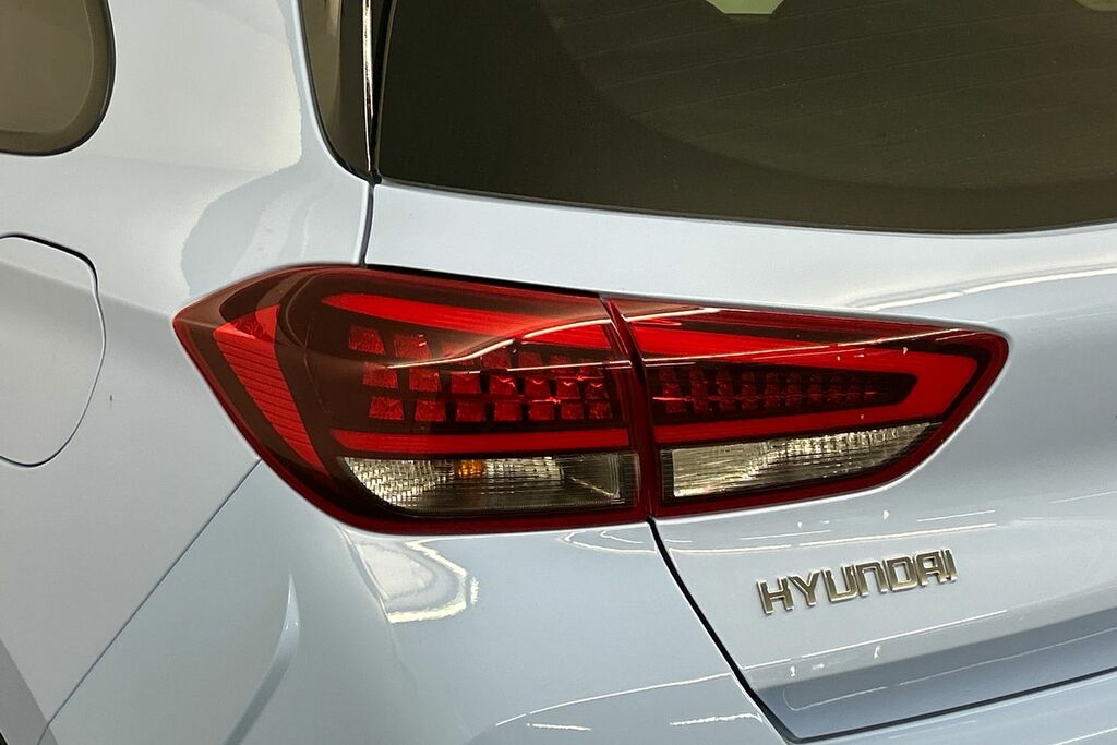 Hyundai I30 1.0 T-gdi Mhev Premium Tourer Hybrid Ma White #19