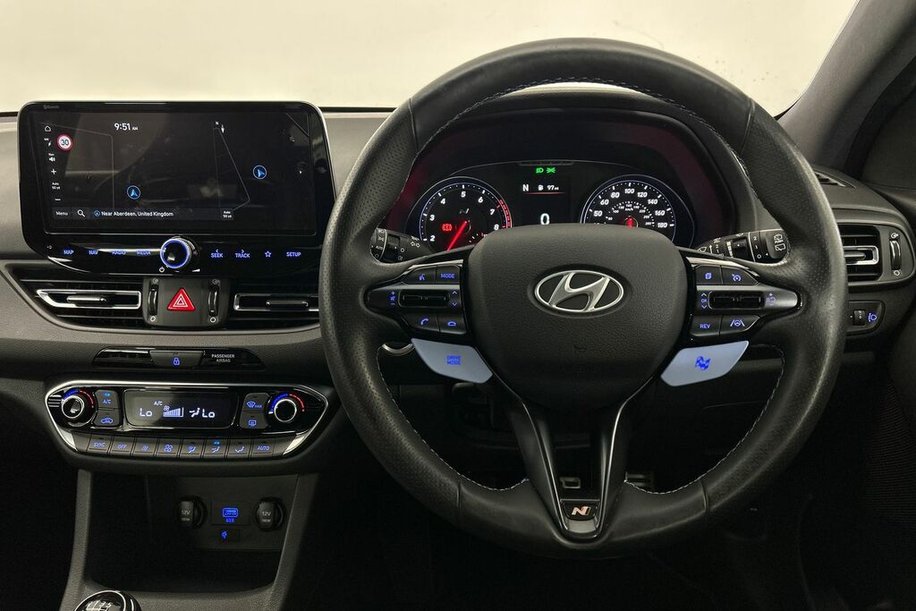 Hyundai I30 1.0 T-gdi Mhev Premium Tourer Hybrid Ma White #13