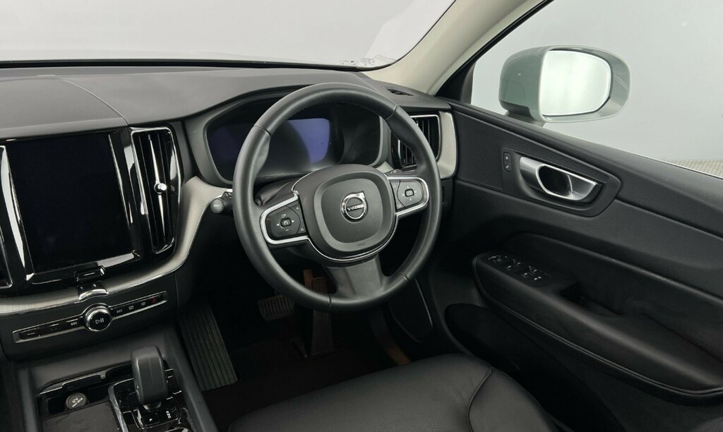 Volvo XC60 B5 Ultimate, Awd Mild Hybrid, Darksunroof Blue #8