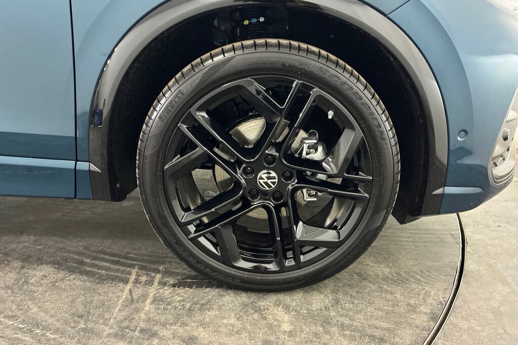 Volkswagen Tiguan 1.5 Etsi 150 Black Edition Dsg Blue #5