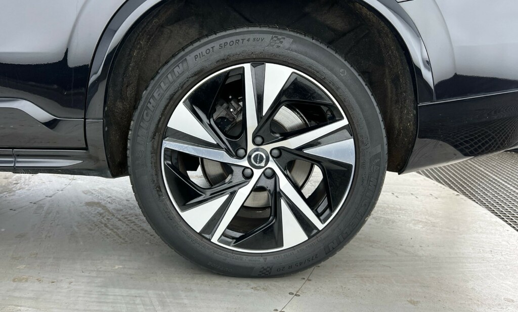 Volvo XC90 R-design, B5 Awd Mild Hybrid, 7 Seats Black #4