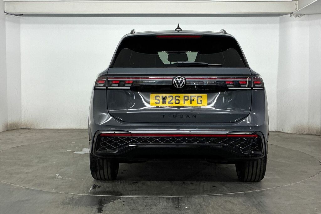 Volkswagen Tiguan R-line 1.5 Etsi 150 Ps 7-Speed Dsg Blue #7