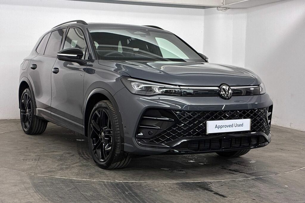 Volkswagen Tiguan R-line 1.5 Etsi 150 Ps 7-Speed Dsg Blue #1