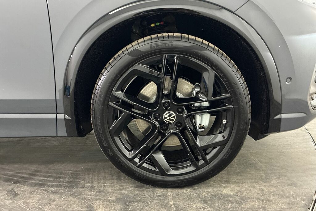 Volkswagen Tiguan R-line 1.5 Etsi 150 Ps 7-Speed Dsg Blue #5