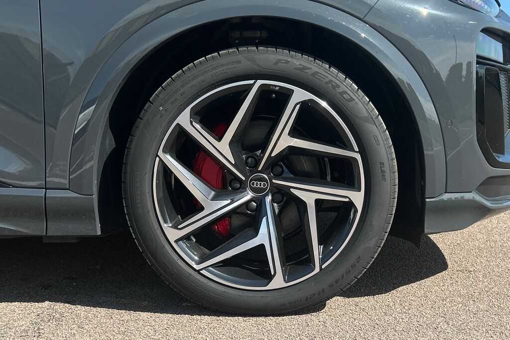 Audi Q6 E-Tron Q6 Sportback Edition 1 E-tron Quattro 285,00 Kw Grey #5