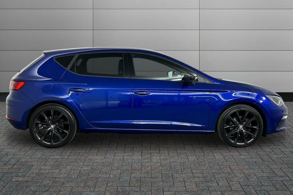 Seat Leon 1.5 Tsi Evo 150 Fr Black Edition Ez Blue #4