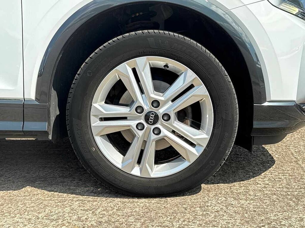 Audi Q2 Sport 35 Tfsi 150 Ps 6-Speed White #5