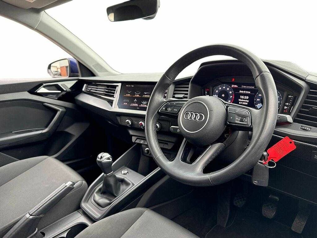 Audi A1 Technik 30 Tfsi 110 Ps 6-Speed Blue #6