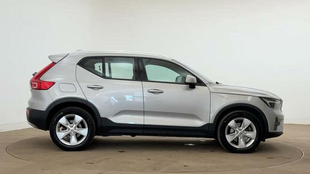 Volvo XC40 Core, B3 Mild Hybrid, Silver #2