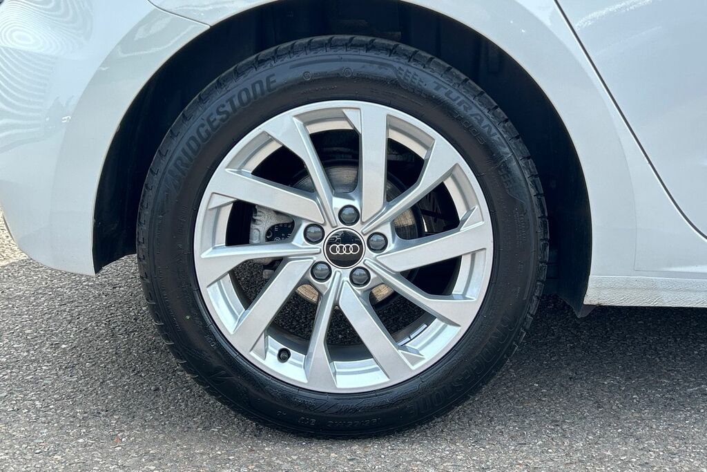 Audi A1 Sport 30 Tfsi 116 Ps S Tronic White #5