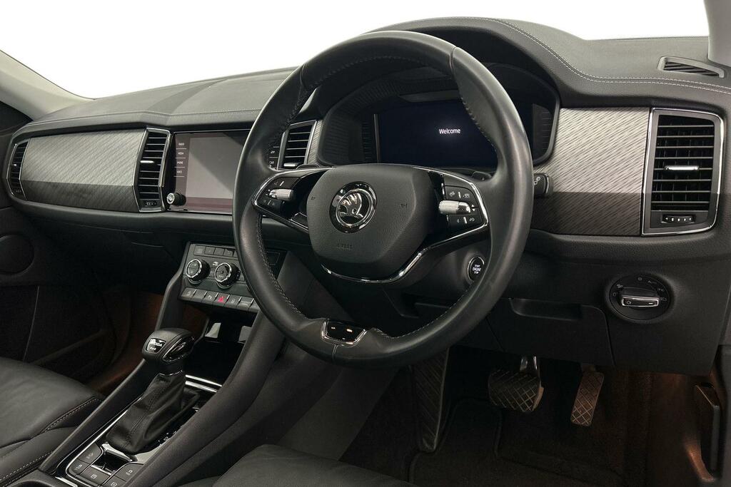 Skoda Kodiaq 2.0 Tsi 190 Se L Executive 4X4 Dsg 7 Seat White #6