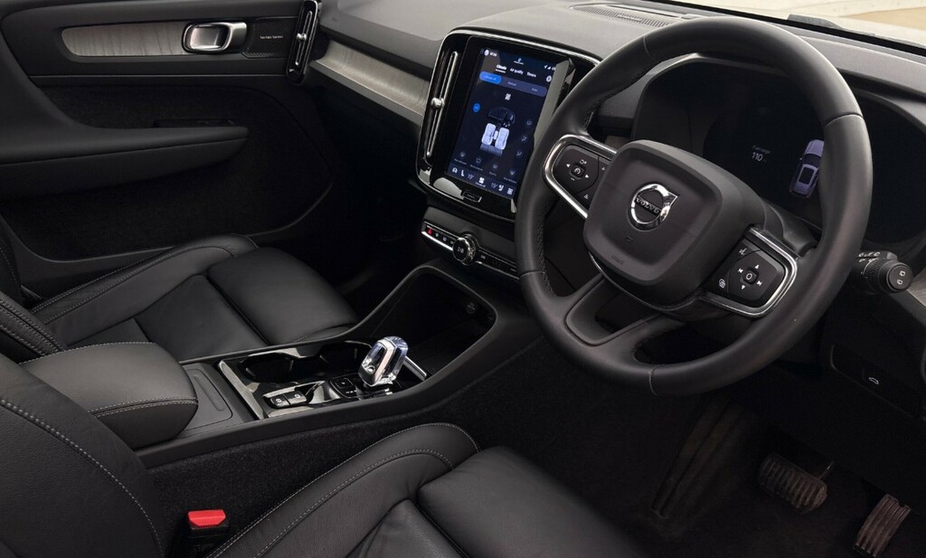 Volvo XC40 Volvo Estate 300Kw Recharge Twin Core 82K Black #9