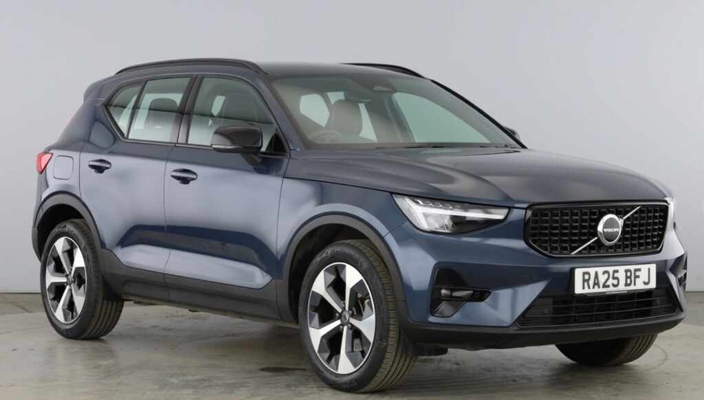 Volvo XC40 Plus, B4 Mild Hybrid, Dark Blue