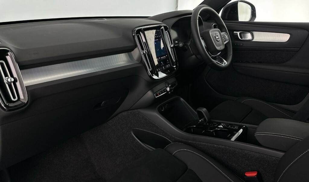 Volvo XC40 Plus, B4 Mild Hybrid, Dark Blue #6