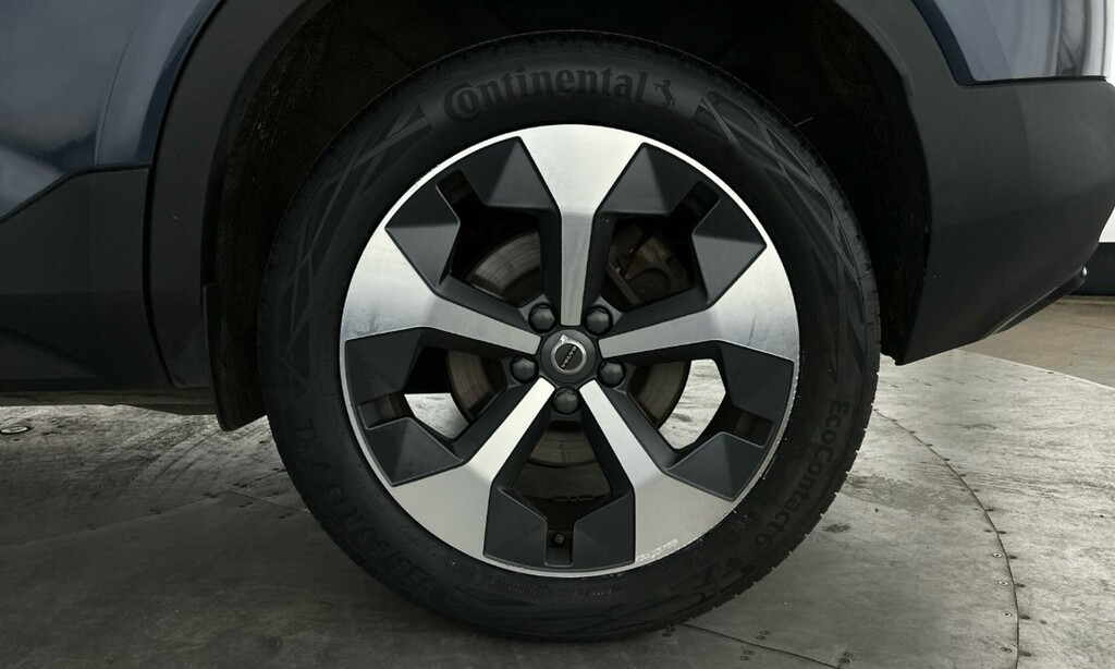 Volvo XC40 Plus, B4 Mild Hybrid, Dark Blue #4