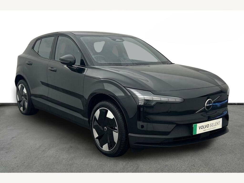 Volvo EX30 Plus, Single Motor Extended Range, Black