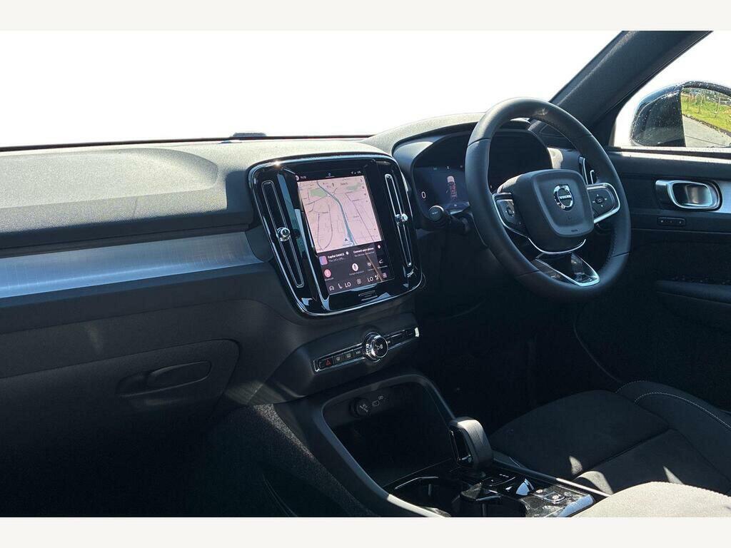 Volvo XC40 Plus, B3 Mild Hybrid, Dark ST26PLN Silver #2